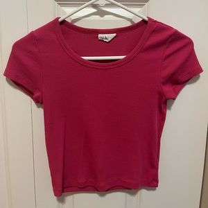 hot pink gap tee shirt